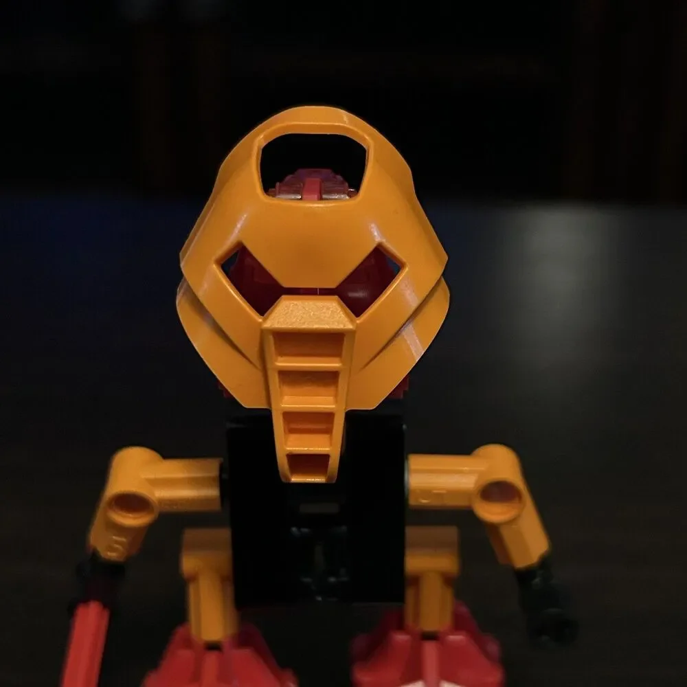 LEGO Bionicle Turaga Vakama 8540 Complete Vintage 2001 Mata Nui Fire Elder